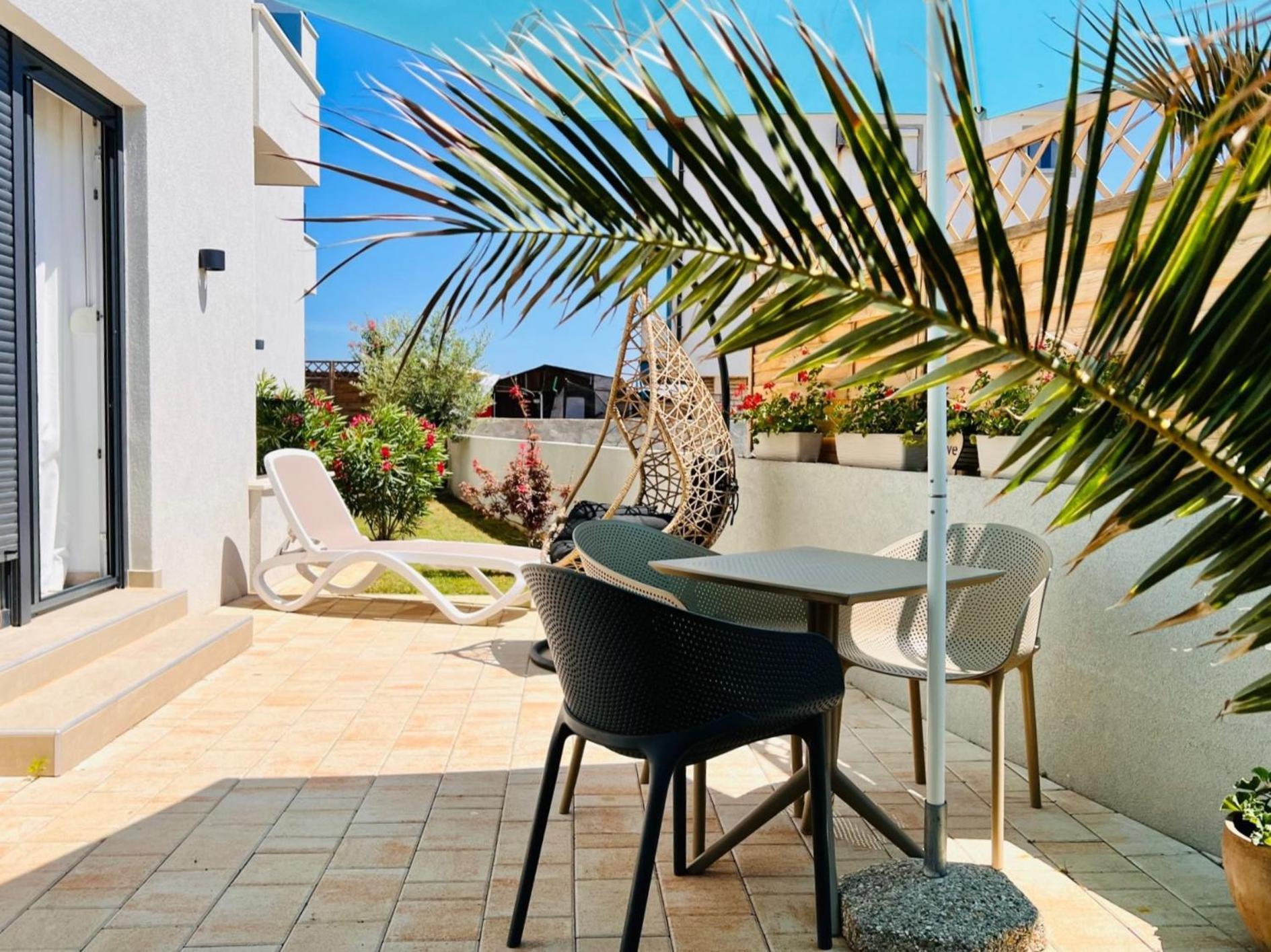 Apartments The Beach Resort Вир Екстер'єр фото