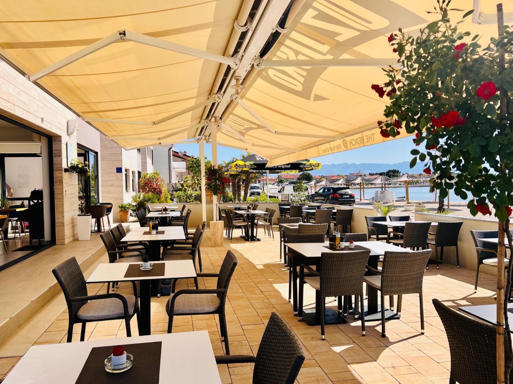 Apartments The Beach Resort Вир Екстер'єр фото