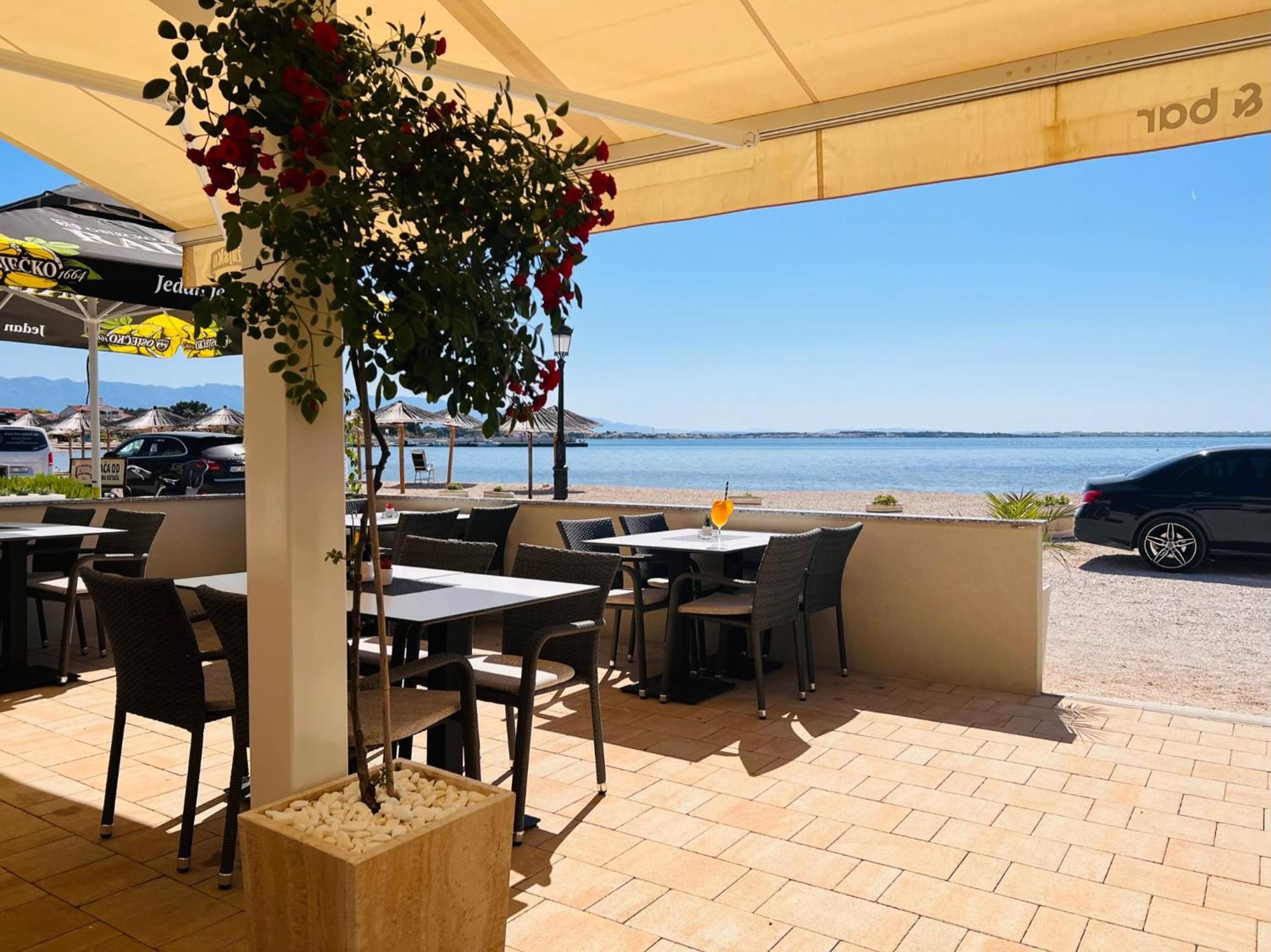Apartments The Beach Resort Вир Екстер'єр фото