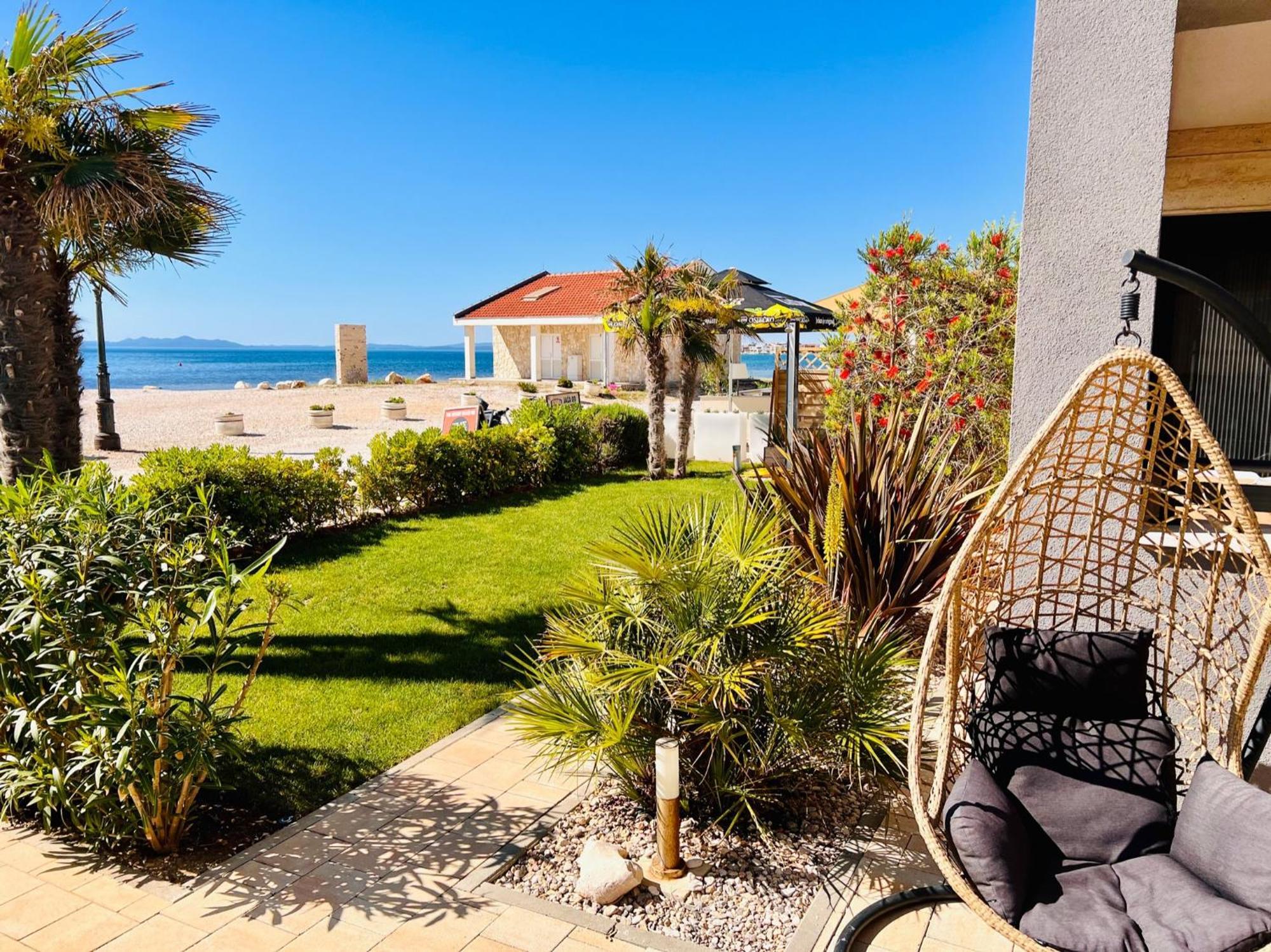Apartments The Beach Resort Вир Екстер'єр фото