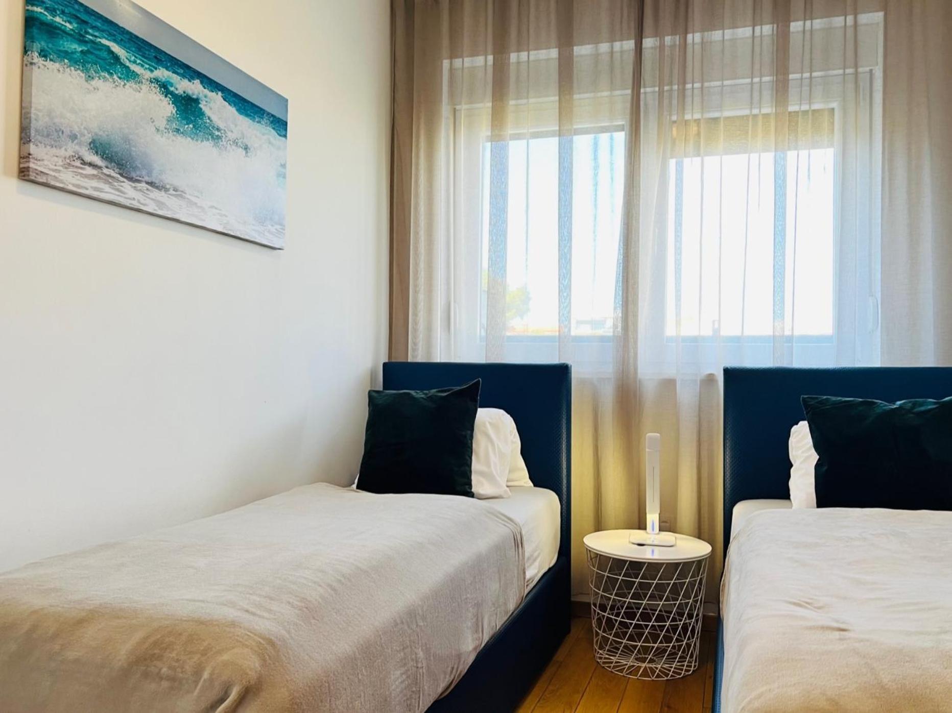 Apartments The Beach Resort Вир Екстер'єр фото